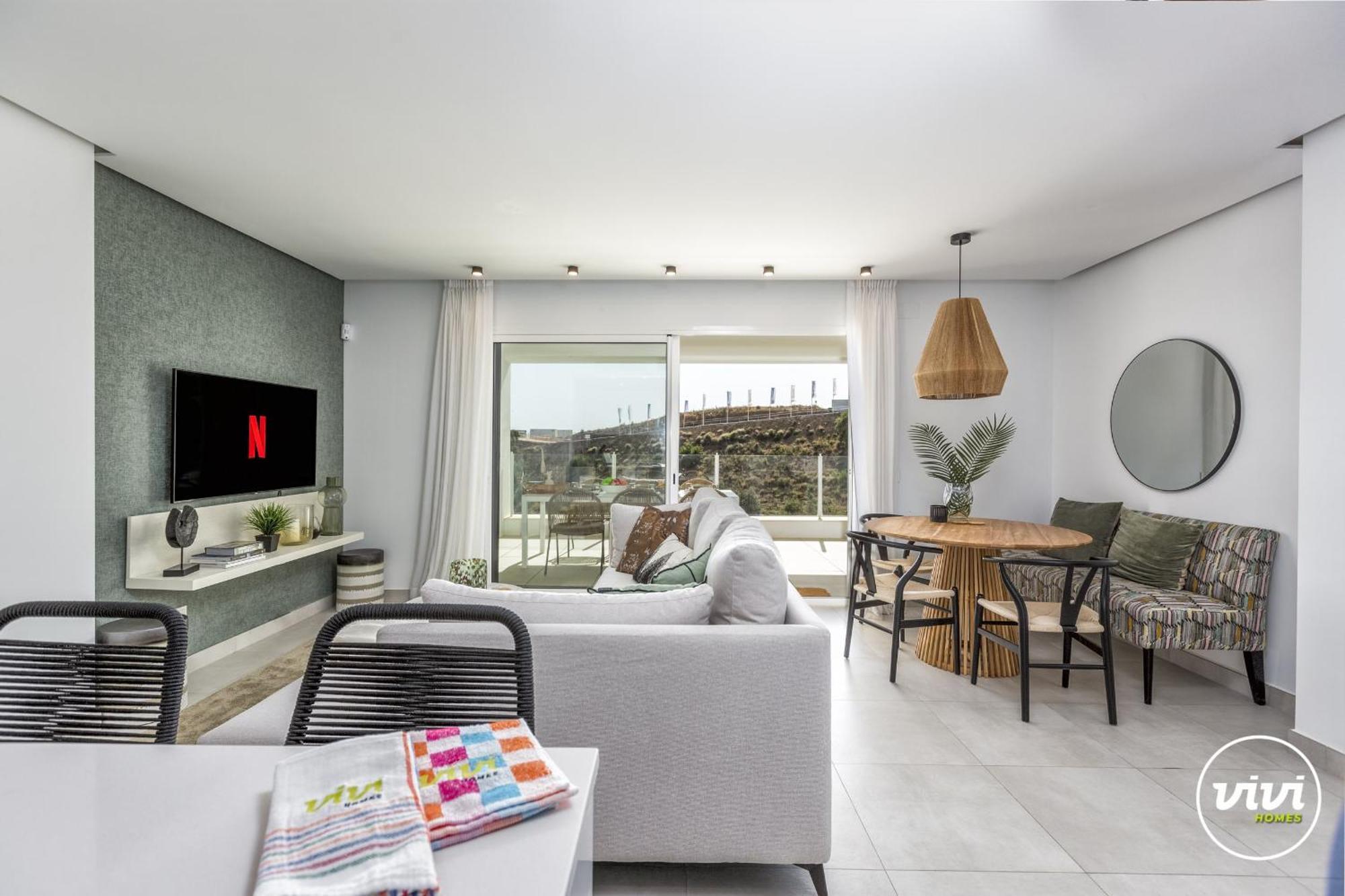 Vivi Homes - Casa Element Pool, Terrace & Golf Marbella