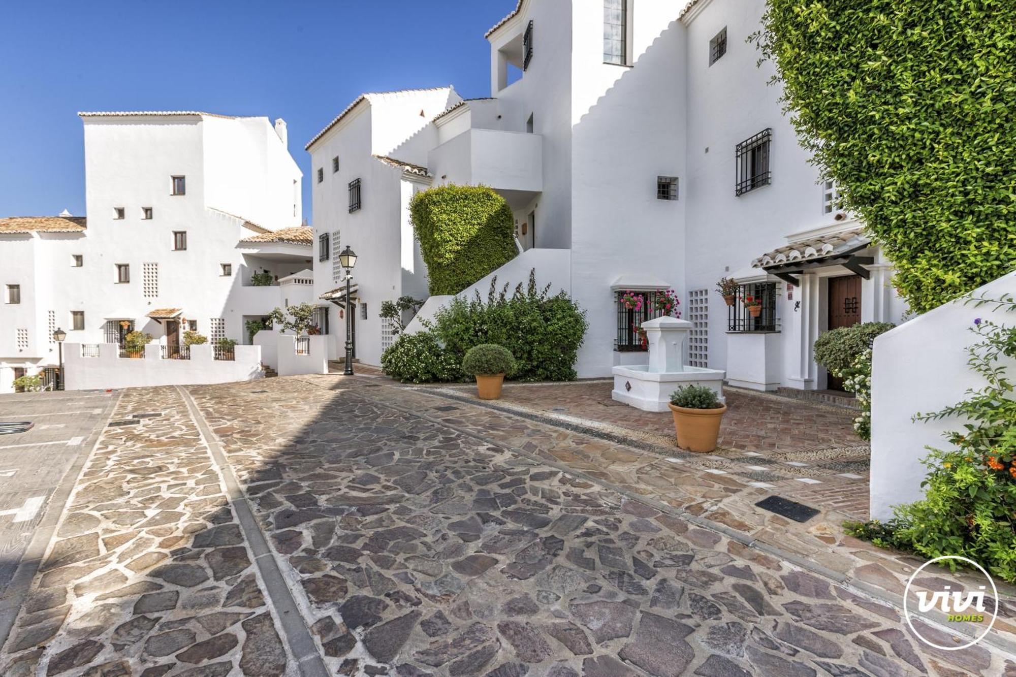 Apartment Vivi Homes - Casa Element Pool, Terrace & Golf
